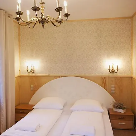 Dom Nad Wodospadem B&B 3*