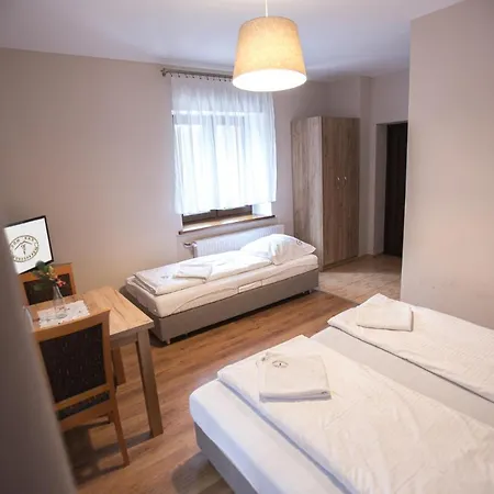 Dom Nad Wodospadem 미에드지고르체