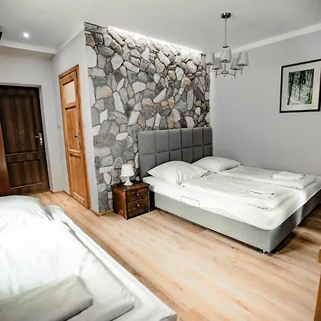 Dom Nad Wodospadem 3*