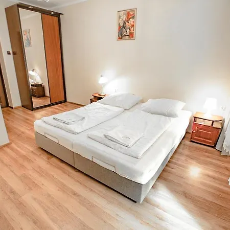 Dom Nad Wodospadem B&B 미에드지고르체