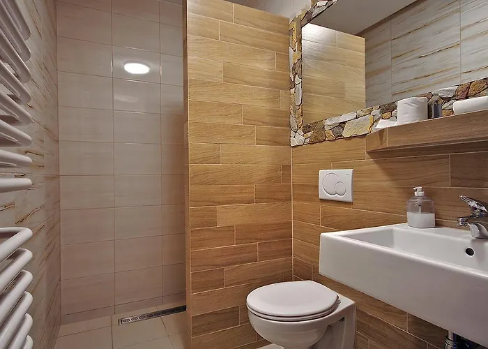 Dom Nad Wodospadem 3*