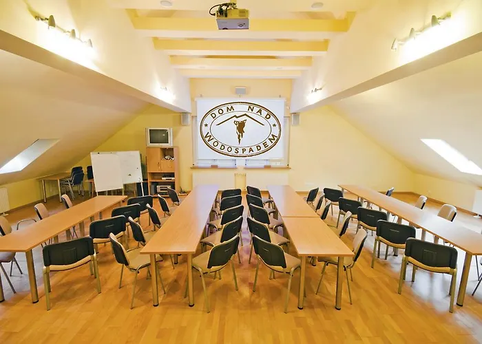 Bed & Breakfast Dom Nad Wodospadem 3*