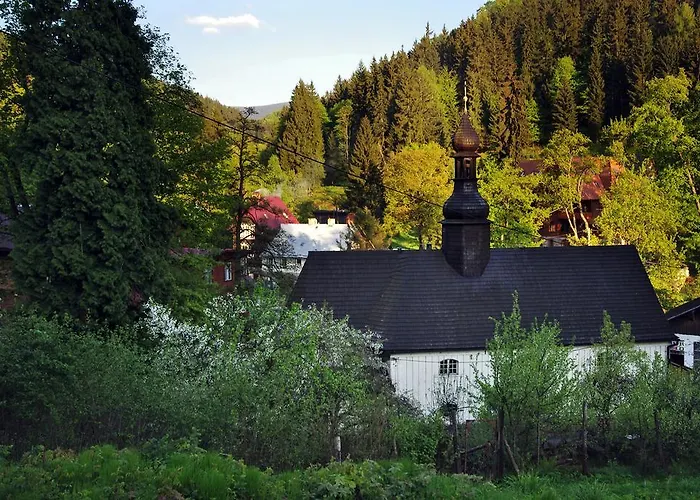 Bed & Breakfast Dom Nad Wodospadem 3*