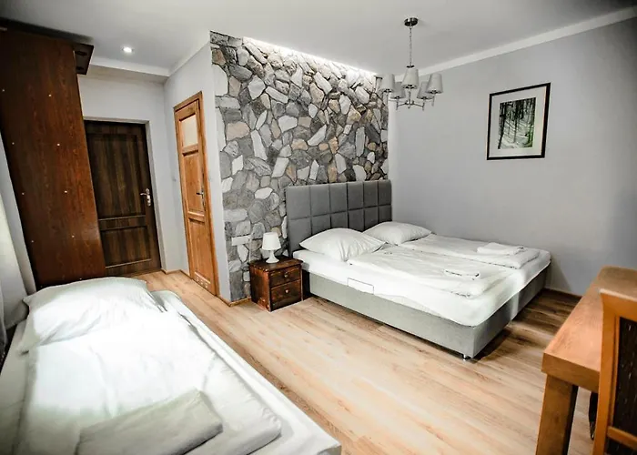 Dom Nad Wodospadem 3*