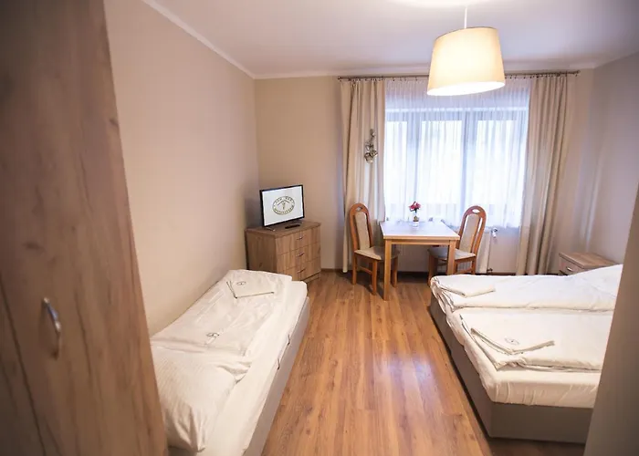 Dom Nad Wodospadem 3*