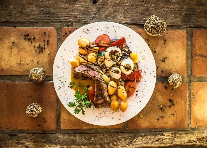 Dom Nad Wodospadem 3*